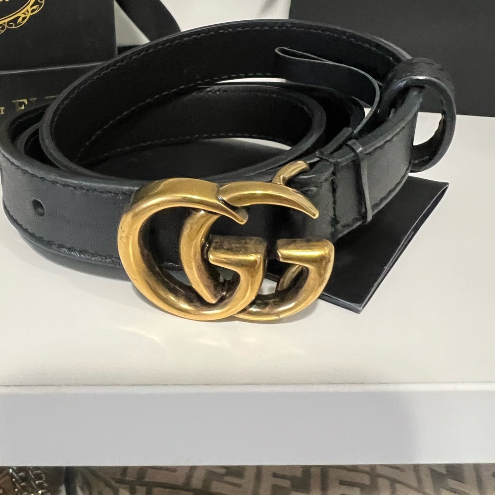 Gucci Black Leather Signature Stamp Belt